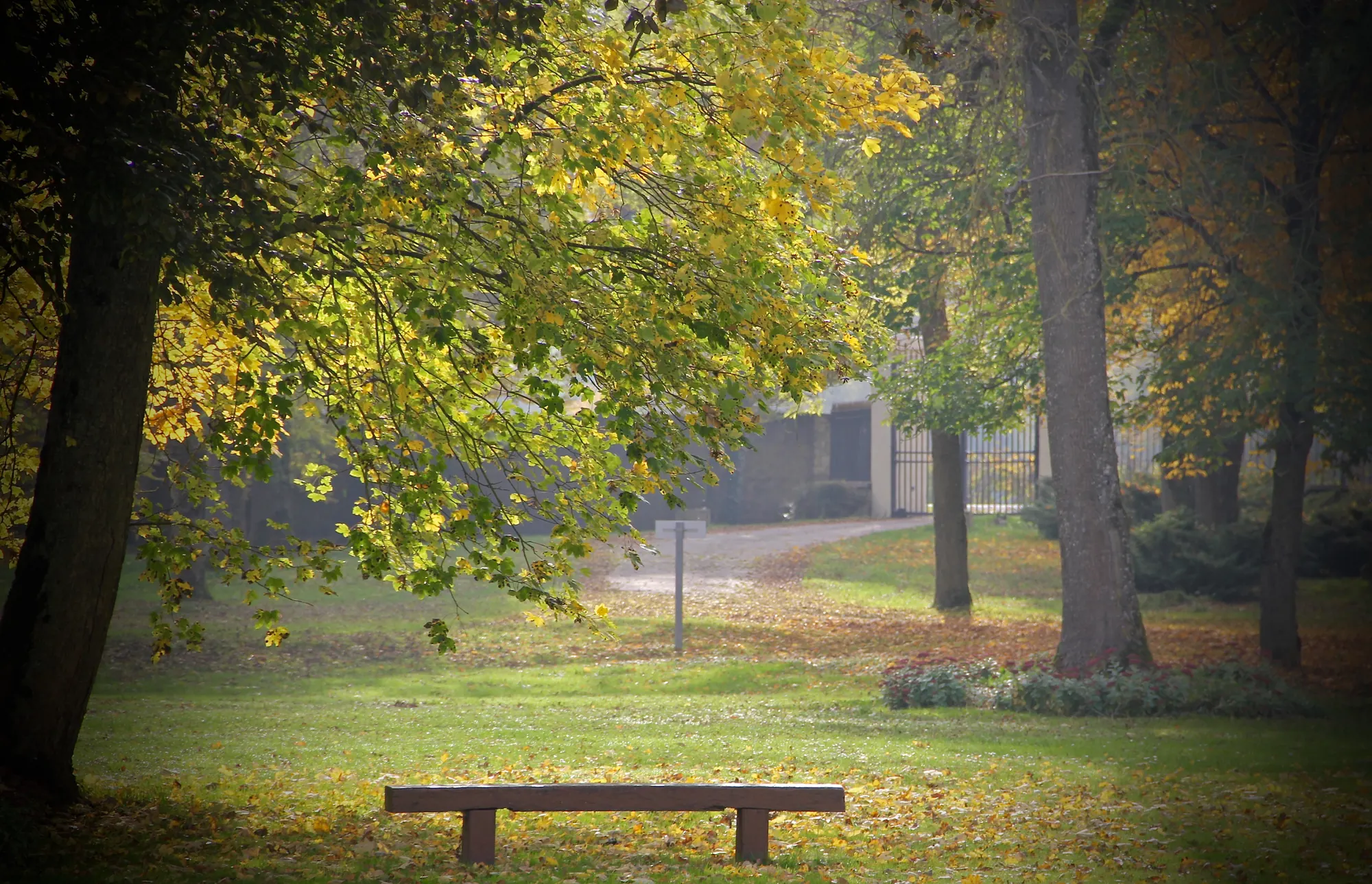 Le parc du château aux couleurs de l\'automne